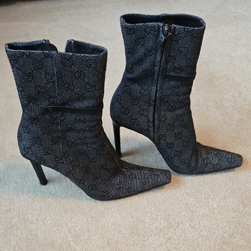 Gucci Black Heeled Boots with Stiletto Heel